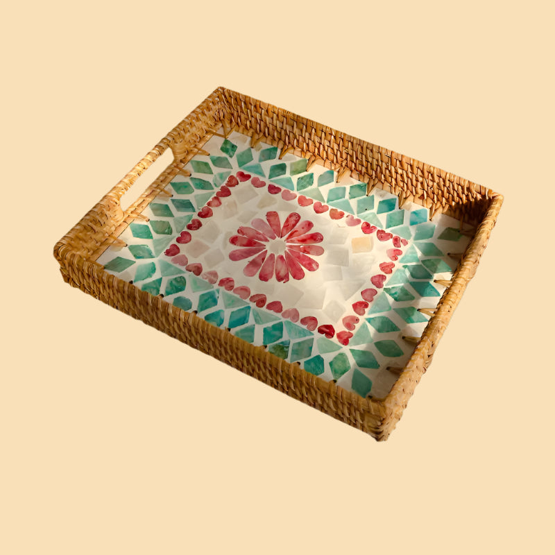 Rattan Shell Decorative Tray